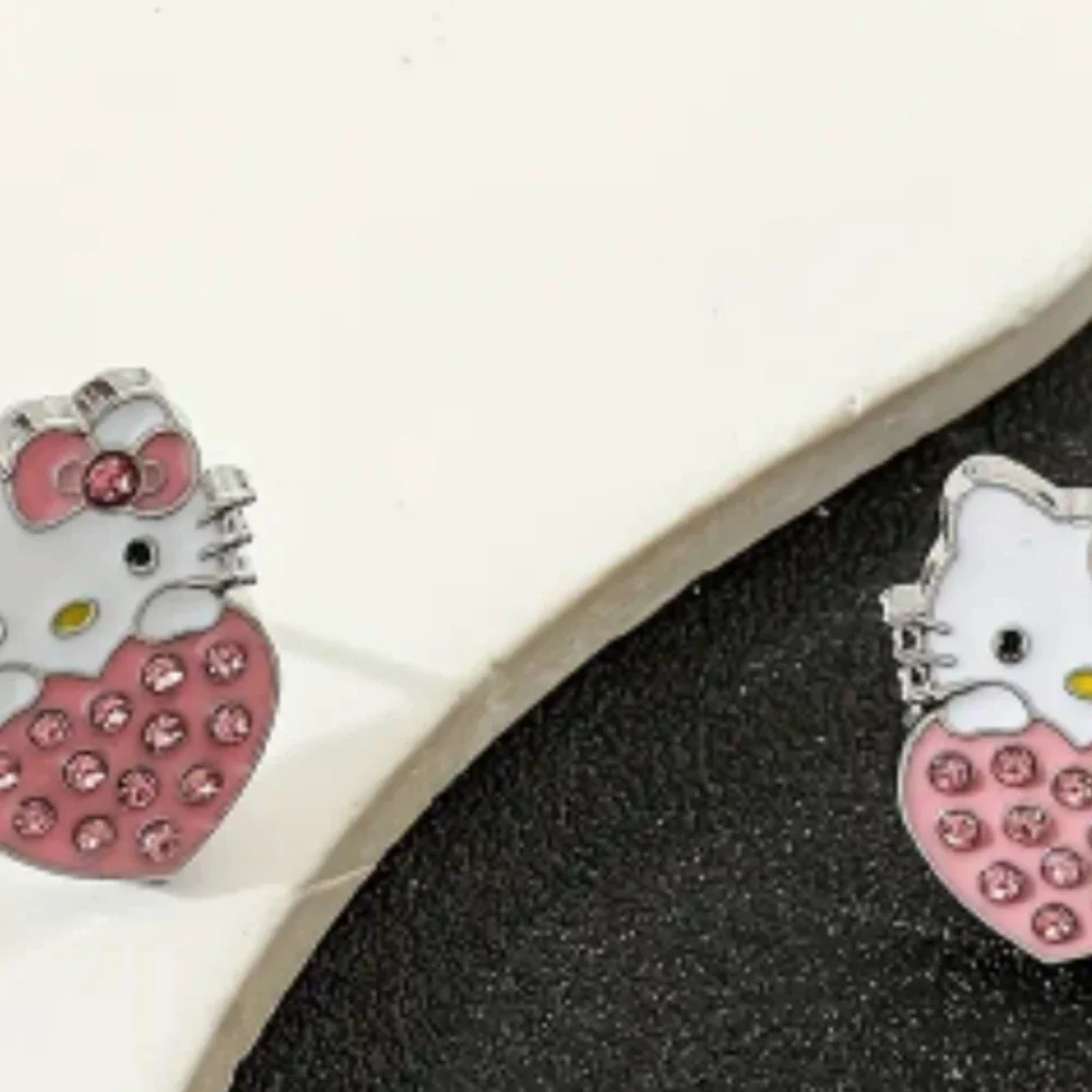 Hello Kitty Pink Earrings